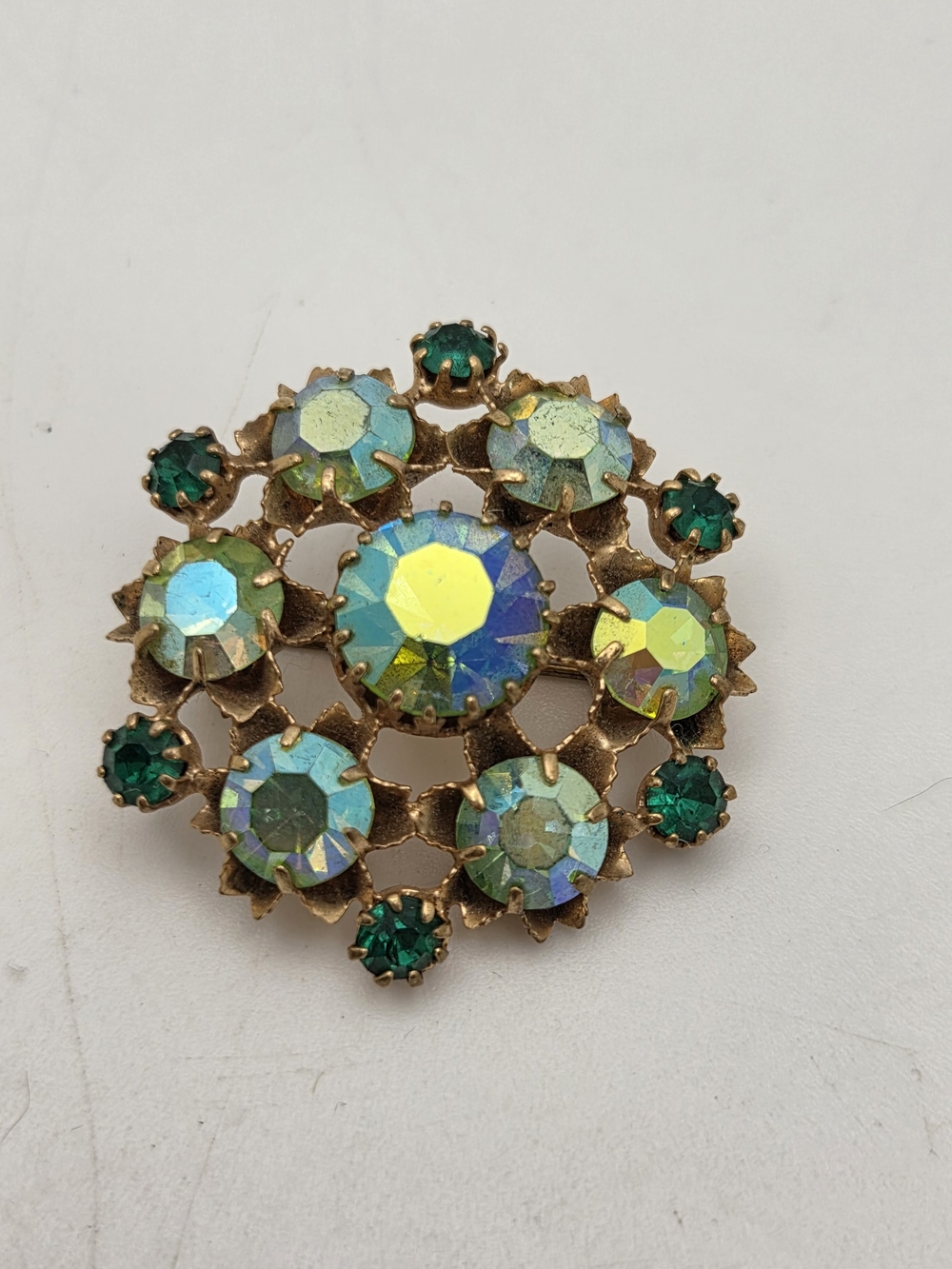Vintage Mid-Century Brooch Emerald & Aurora Borealis Rhinestone